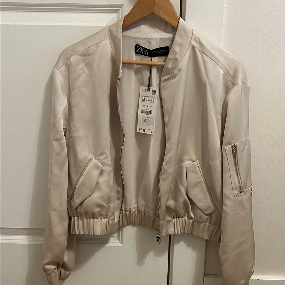 Zara Women's Beige Bomber Jacket